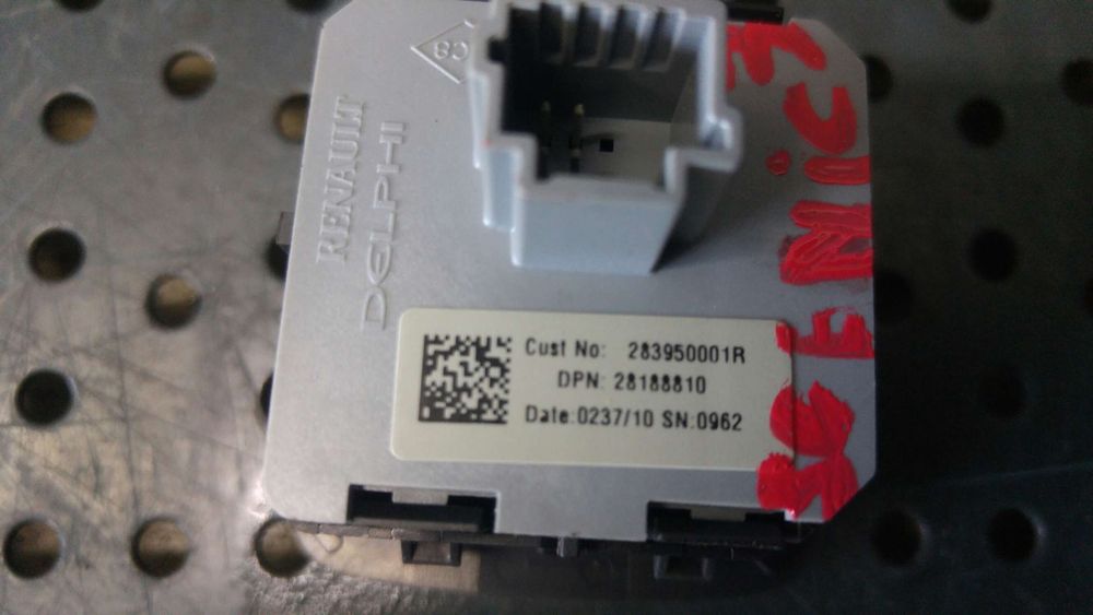 Buton comenzi navigatie renault scenic 3 jz0 1 283950001r