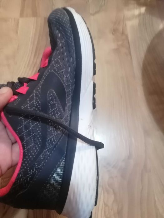 Маратонки за момиче