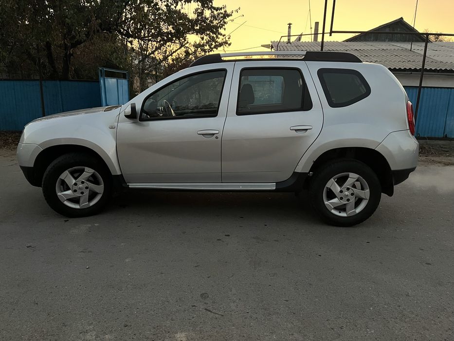 Renault Duster 2013г. 2л