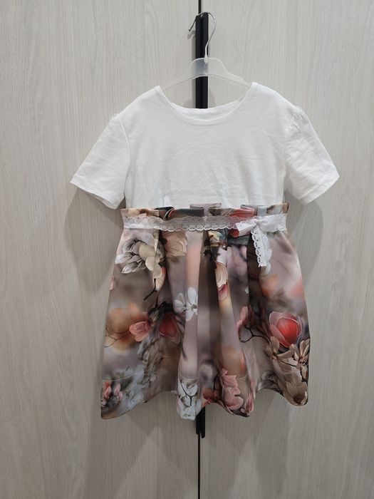 Платья на 3-5 лет