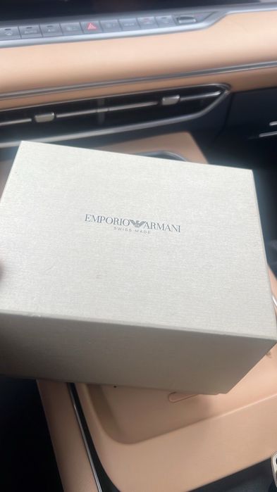Часы Emporio Armani