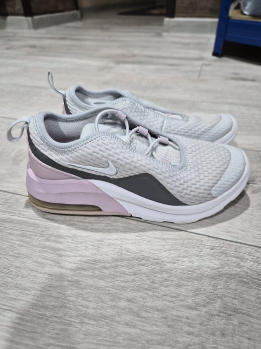 Маратонки на Nike