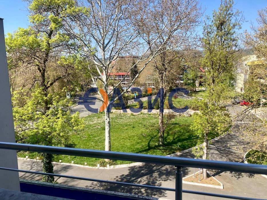 Продава се Двустаен апартамент в к.к. Слънчев бряг - 75 кв.м за 1174 €/кв.м - Снимка #3