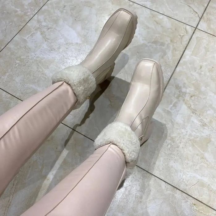 Зимние ботинки женские