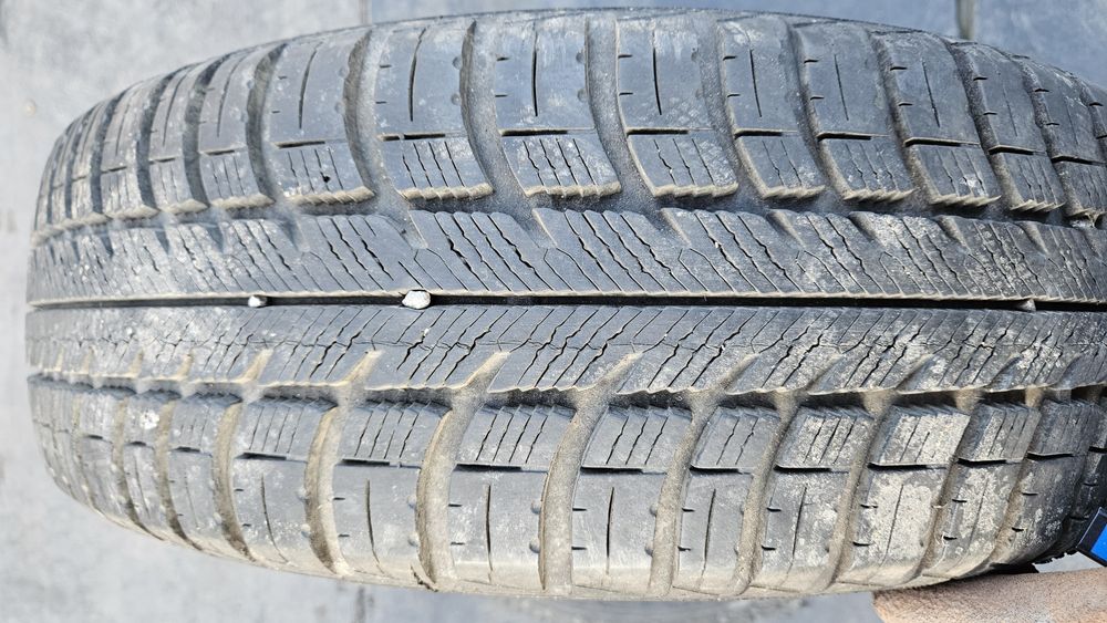 2бр гуми 185 65 15 гуд йър