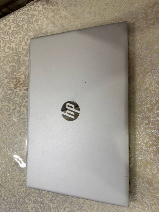 HP ноутбук, Intel Core i5-13350, корпусида озгина шикасти бор