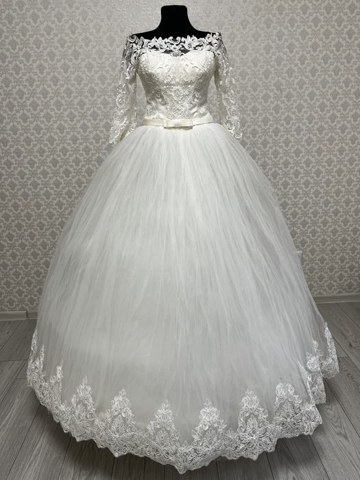 Продам новые свадебные платья