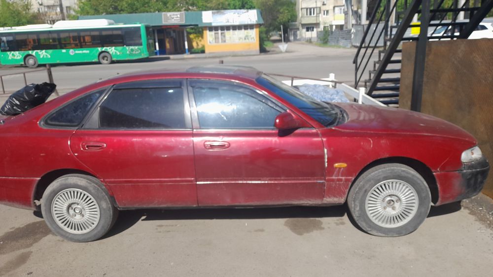 Продам Мазда кронос