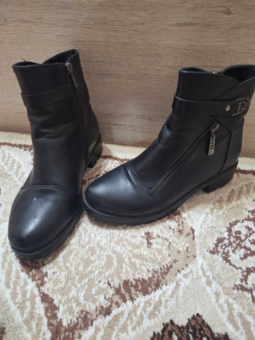 Женские сапоги на зиму