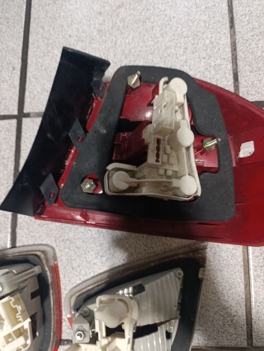 Продавам стопове комплект за е90