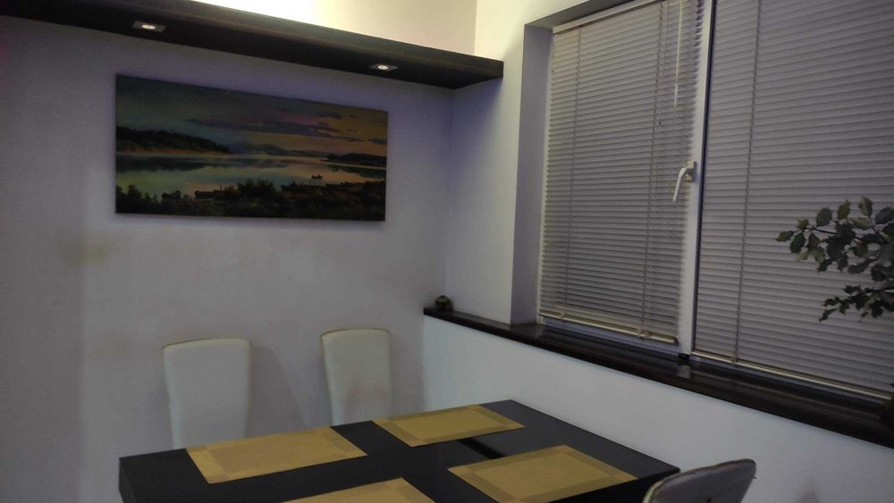 Сдам в аренду 1 комнату в 3-х комн. квартире в р-не м.Космонавтов.