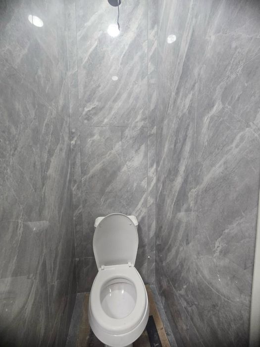 Феруза Продается квартира 4/4/4 балкон 1.5х6