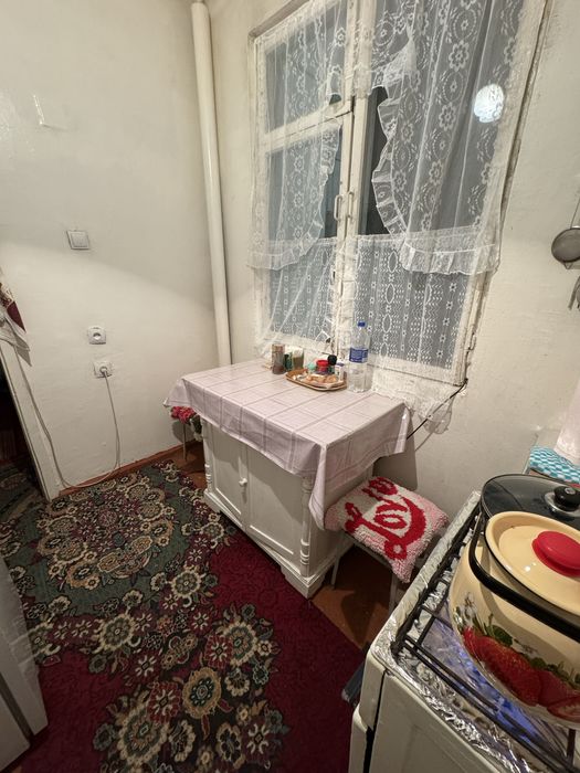 Продаётся квартира на Учтепа 14 квартал 4 дом с мебелью и техникой