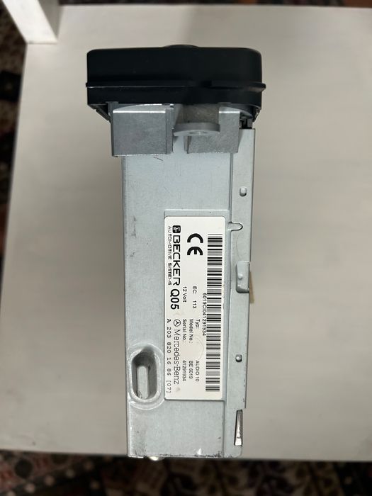 Авто радио касетофон Becker