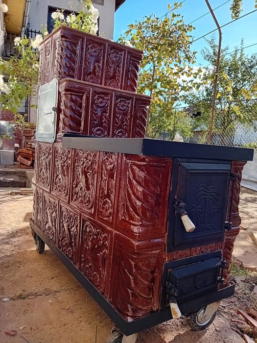 Sobe teracotă, asamblate pe cadru de fier mai exact vinclu și roți mob