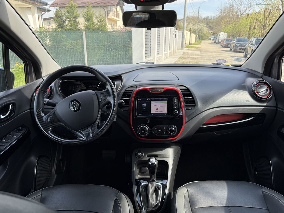 Renault captur Helly Hansen