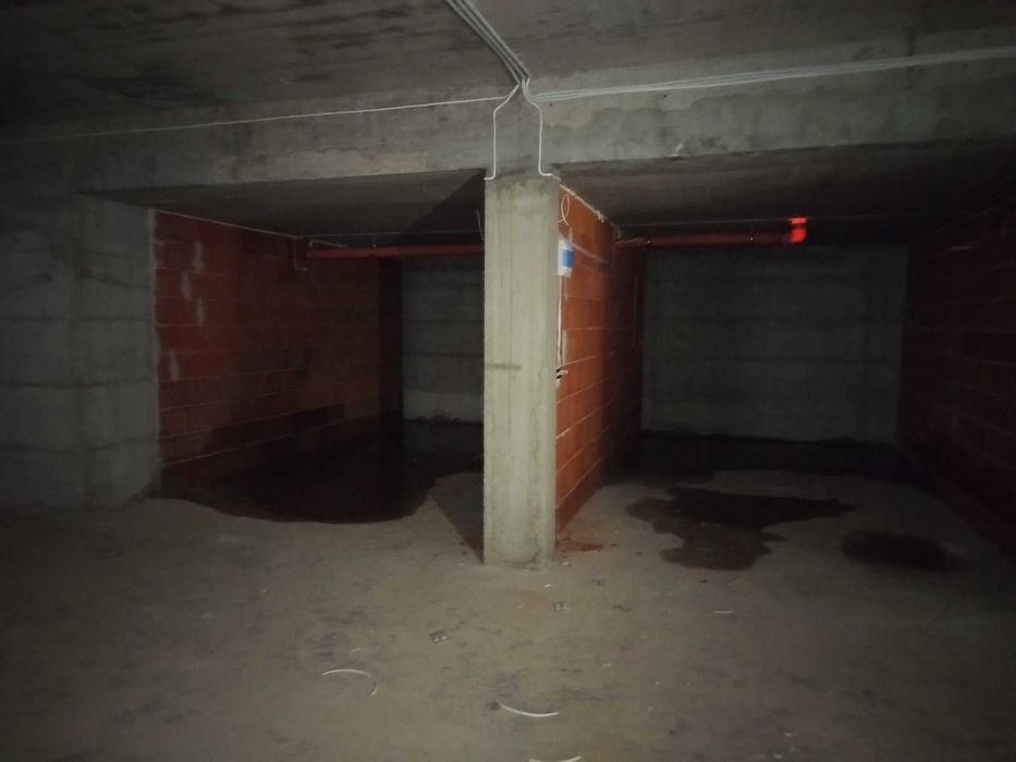 Продава се Тристаен апартамент в Асеновград - 100 кв.м за 1300 €/кв.м - Снимка #6