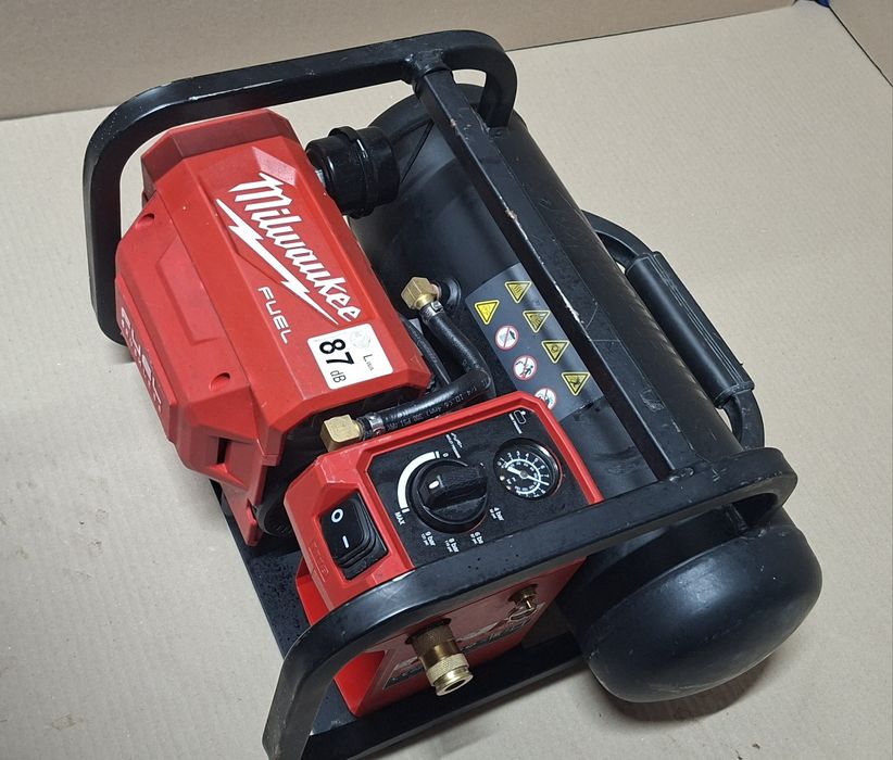 Milwaukee compresor