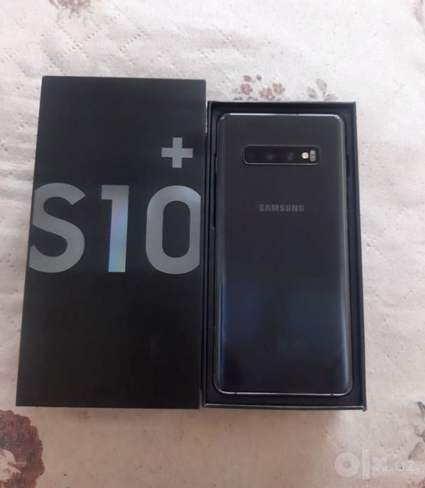 Samsung s10plus.