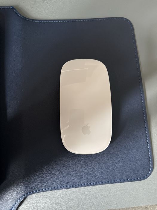 Macbooke Air m2 8/256gb + magic mouse full box midnight