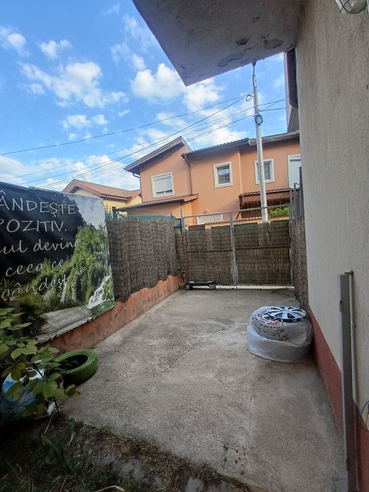 Apartament 2 camere, curte proprie - Bragadiru