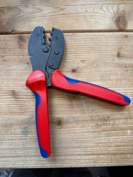 Cleste de sertizare papuci izolati, Knipex 97 52 36 , 220 mm