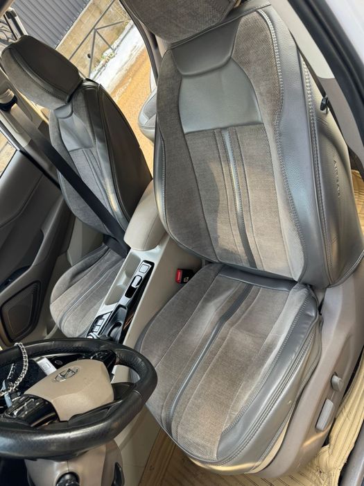 Чехлы на автомобильные сиденья