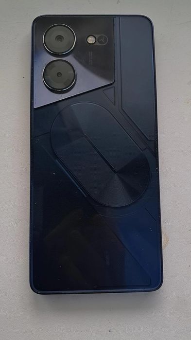 Обменяю телефон tecno pova 5 pro