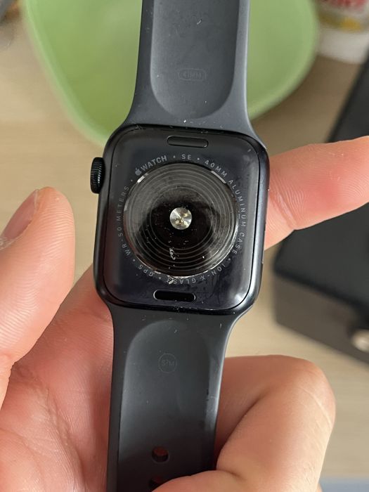 Apple Watch SE 2 (2022), 40 мм.