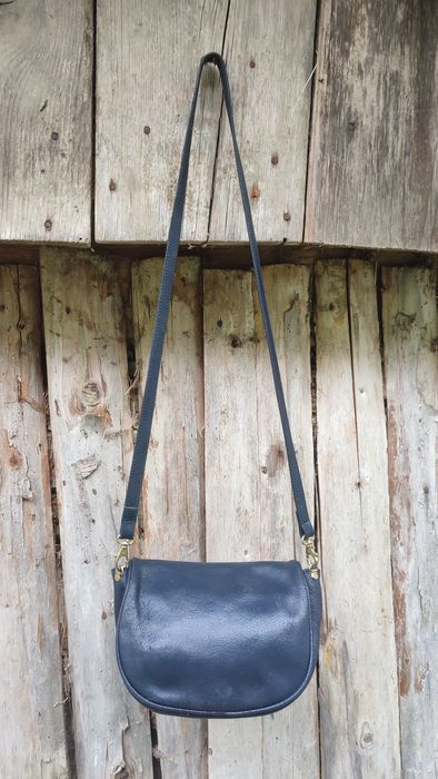 Geantă Coccinelle piele naturală bleumarin Made in Italy