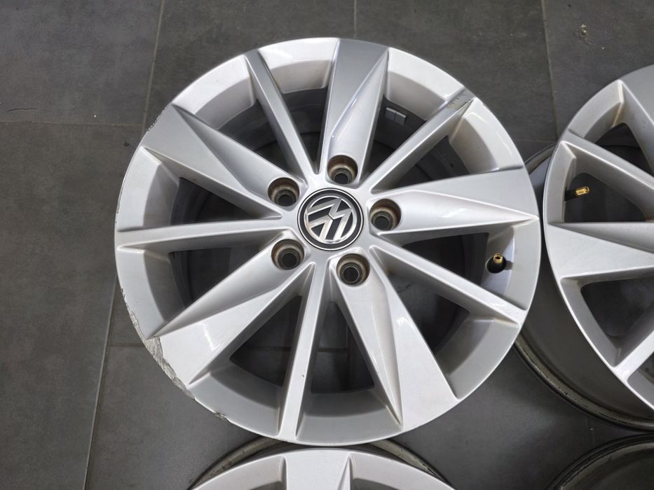 Джанти 15 - Volkswagen Golf,  Caddy,  Touran