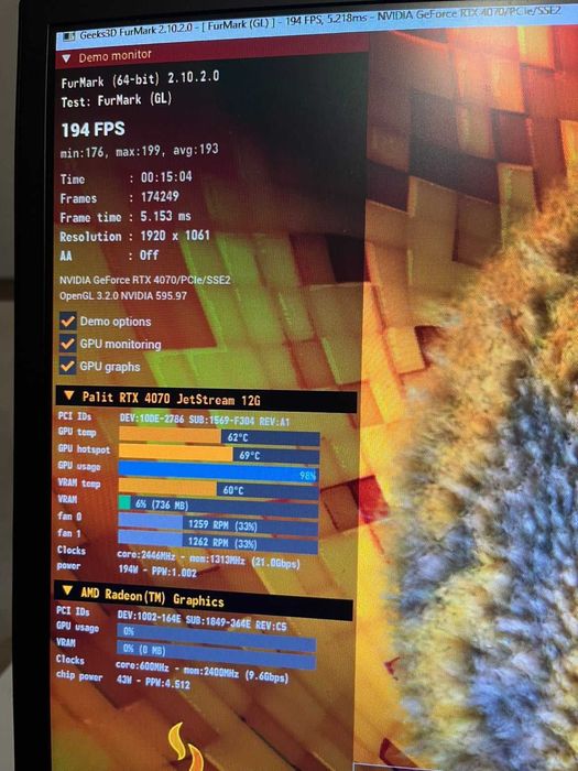 Геймърски Компютър Ryzen 7 7700 | Rtx 4070 | 32GB ram | 512GB Ssd |