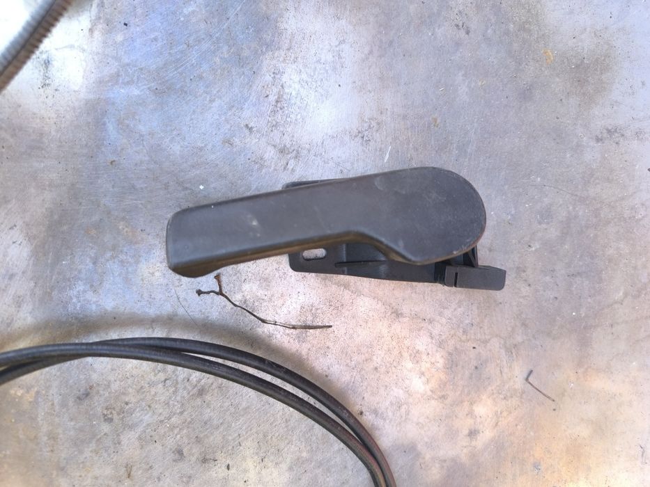 Cablu / mâner deschidere capota / broasca capota Vw Bora , Golf 4