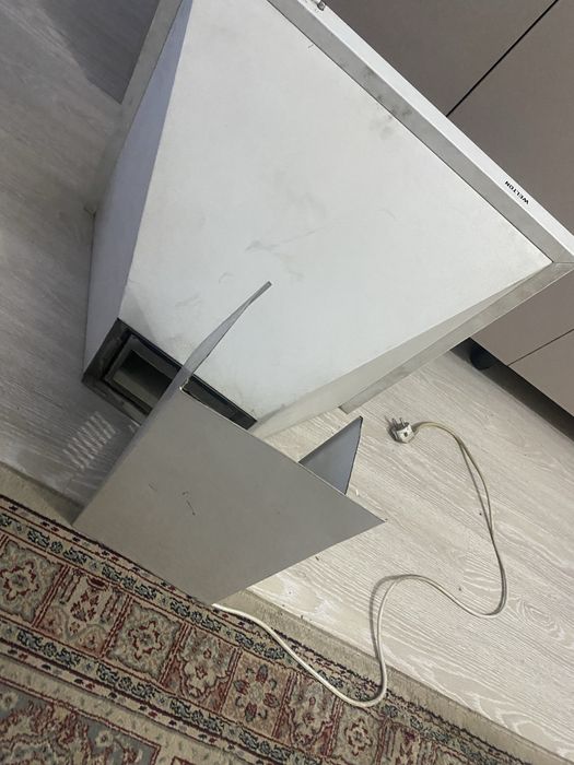 Вытежка б/у продам срочно