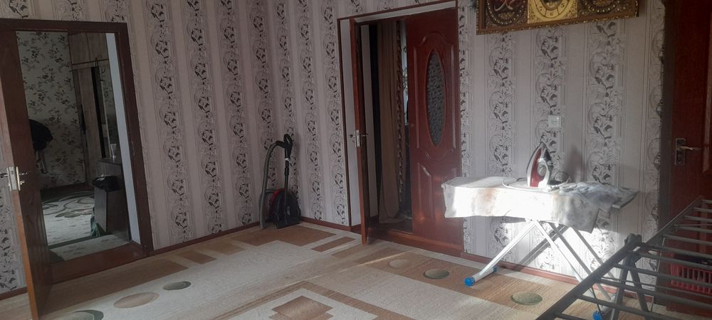 Uy sotiladi shahardan 10 daqiqalik