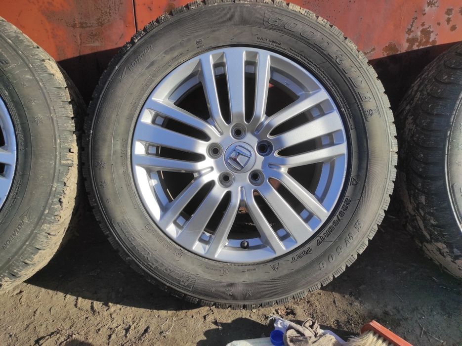 Комплект дисков Хонда с резиной зима