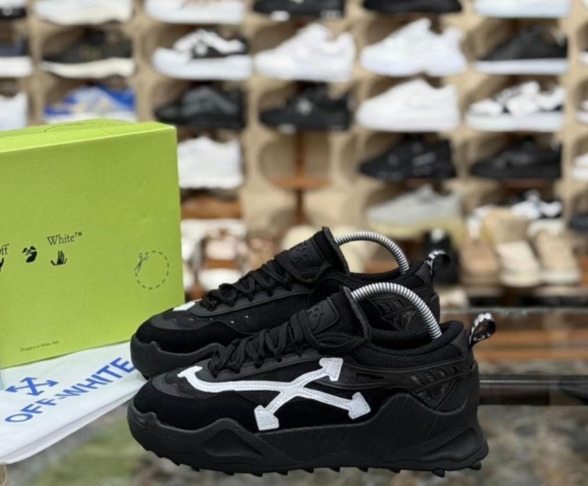 Обувки Off White