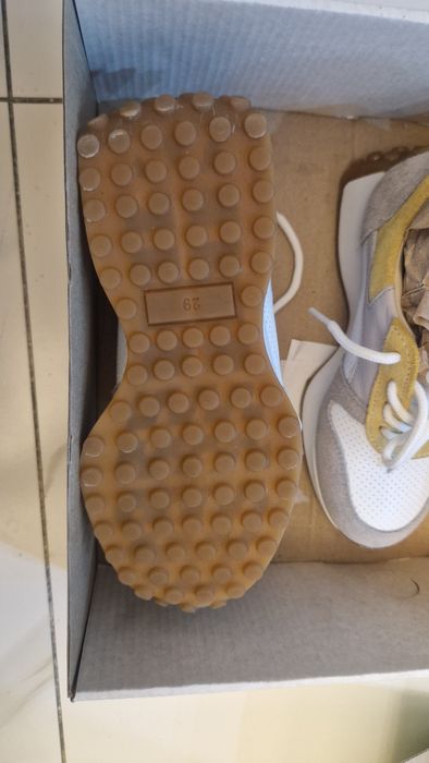 Кожанные кроссовки