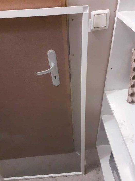 Комарник за прозорец 127 х 72 см. нов, сглобен, никога не е използван