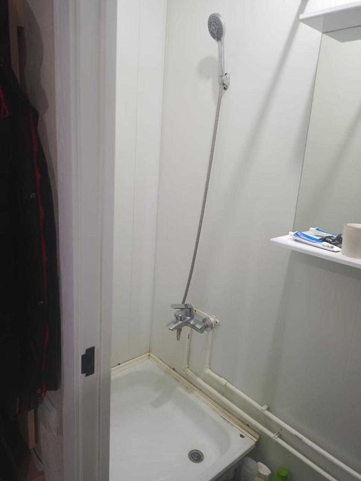 Общежитие в центре города с душем