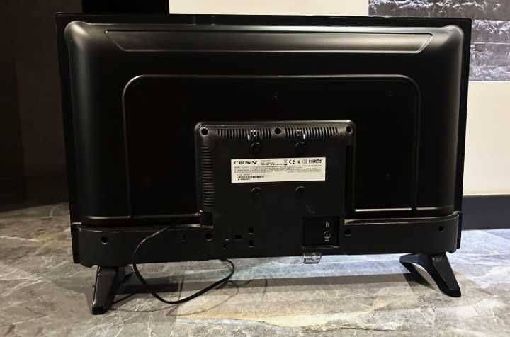 Телевизор CROWN 32 ''