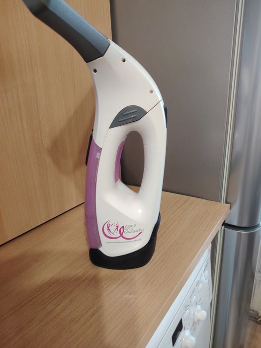 Акумулаторна стъклочистачка Kärcher