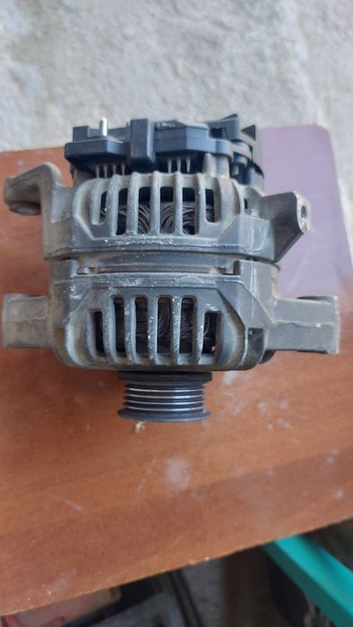 Генератор на Опель астра G