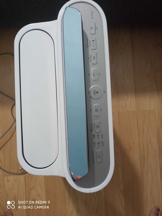 Продавам Пречиствател за въздух  SHARP KCD50EUW , 2.5 L , 54 W