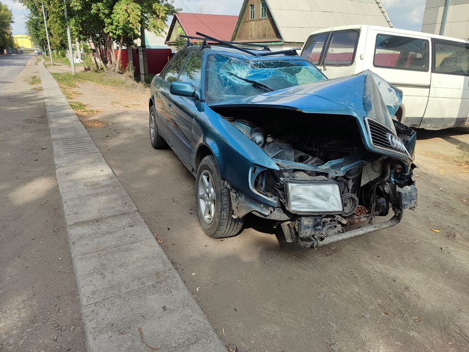 По запчастям продаётся Ауди 100 С4