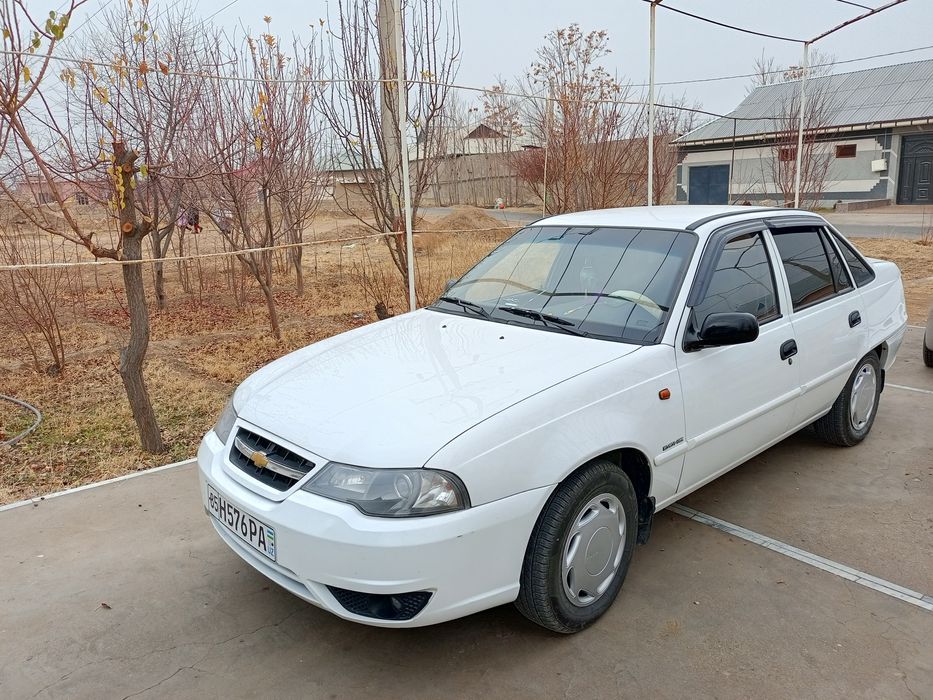 Nexia sotiladi srochni tayyor biror ishi yoʻq