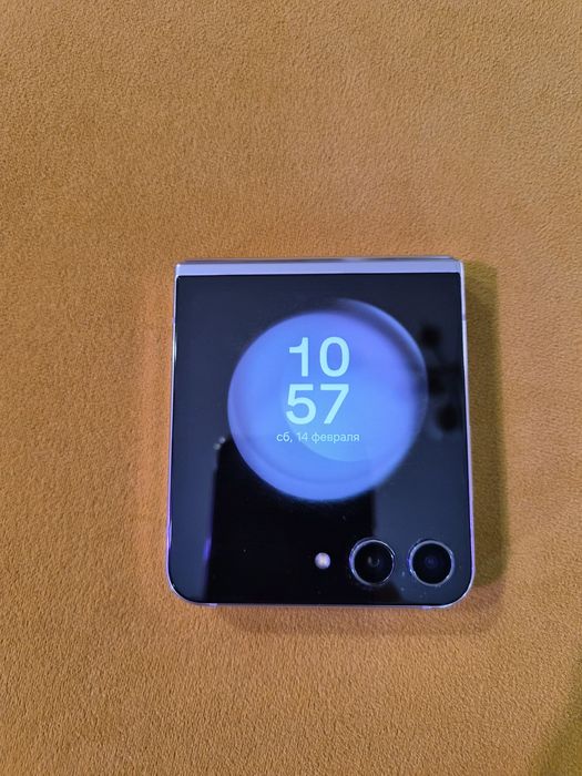Samsung Galaxy z flip 5