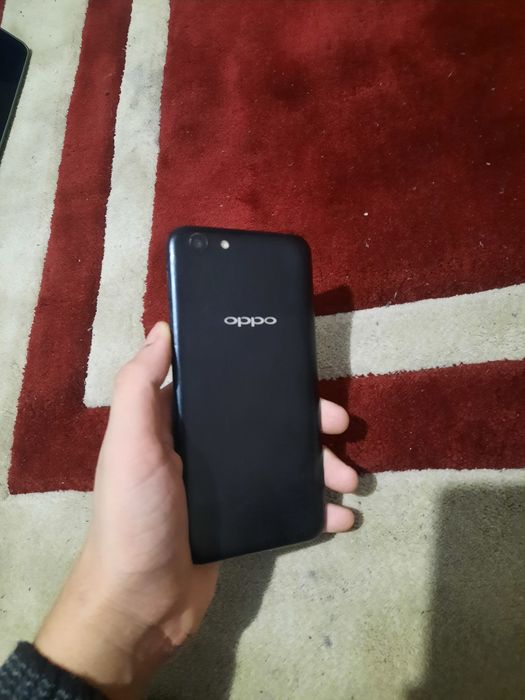 Срочно продаю телефон oppo a71