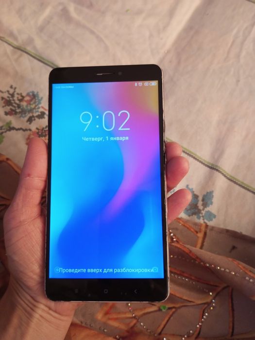 Mi.max telefon kaattta
