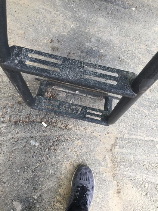 Лестница на крузак 105